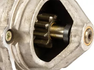 Iskra 11.139.405-C Anlasser, gebraucht (2)