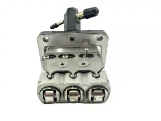 Kubota D1005 dispenser, used (2)