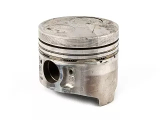 Kubota D1105 piston, used (0)