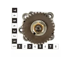 Kubota D750 oil pump, used (2)