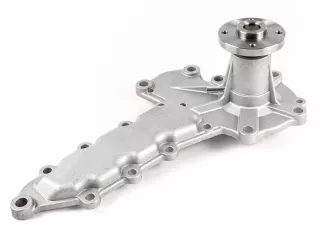 Kubota L2202 water pump (0)