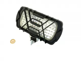 Lampe Arbeitsscheinwerfer polnisch H3 eckig (mit Schutzgitter) (1)