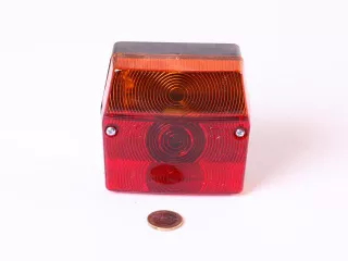 Lampe rot-gelb polnisch (Würfel, mit Kennzeichenbeleuchtung) (0)