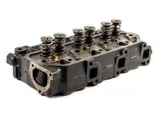 Mitsubishi L3C cylinder head, used (0)