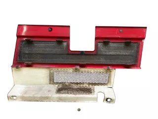 Motorschutz-Seitenabdeckung, rechte Seite, für Yanmar F-16, F-16D Traktoren, gebraucht (1)