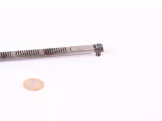 MTS Einspritzpumpe Regelstange (Zahnleiste), traditionell UTN zur Einspritzpumpe) (1)