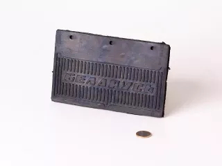 MTS Kotflügegummil vorder (188x118x5 mm) (0)