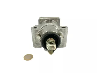 MTZ 80 brake valve original (4)