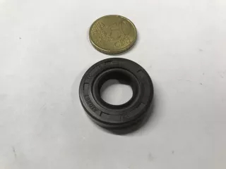 Oil seal 15x30x7 (0)