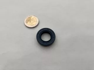 Oil seal 17x30x7 (0)