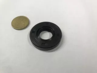 Oil seal 17x38x7 (0)