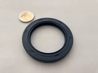 Oil seal 50x70x8 (0)