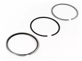 Piston ring set for Kubota V2203 engines (0)