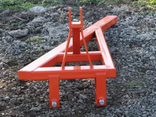 Plow frame for 3-headed Komondor ploughs (2)