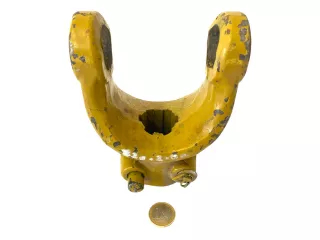 PTO shaft yoke 65 HP (48 kW), Z=6 (0)