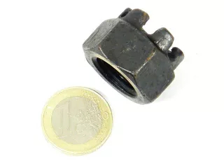 screw-nut M18 castellated (1)