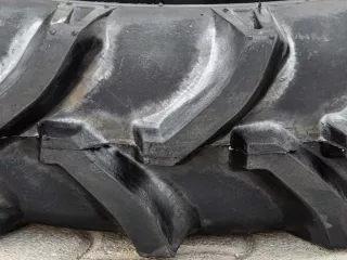 Tyre 7-14 SUPER SALE PRICE! (2)