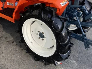 Tyre 8.3-20 SUPER SALE PRICE! (3)