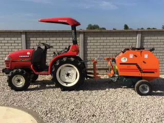 Universal towing device for round baler Komondor RKB-850/870  (8)