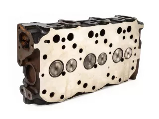 Yanmar 3TNC78 Zylinderkopf, gebraucht (2)