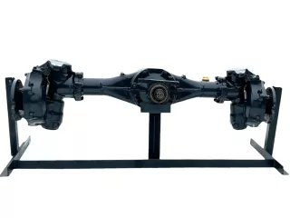 Yanmar FX215D komplette Vorderachse, gebraucht (0)