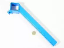 Adjustable fertilizer bracket for Monosem seed drills