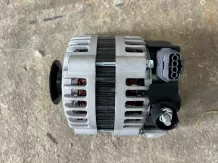 Force 324 generátor