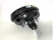 Force 915 fékrásegítő