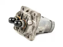 Iseki E262 adagoló, használt