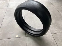 John Deere gumiköpeny