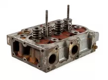 Kubota ZB400 cylinder head, used