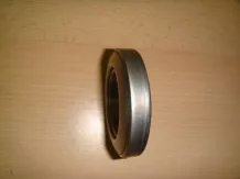 Kuplung kinyomócsapágy 37,5x67,5x16,5 mm (ívelt)