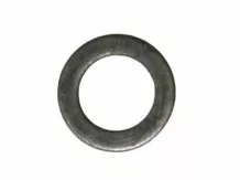 MTZ szeleprugó alátét (felső)