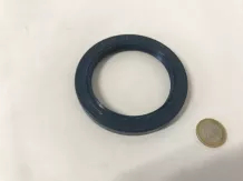 Oil seal 70x90x10