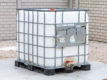 öntöző pótkocsi alkatrész, víztartály 1000 literes