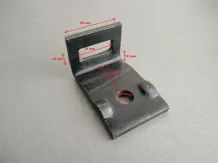 rugós kapa felfogató bilincs 40x50x12 mm