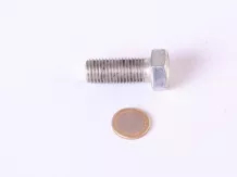 Screw M16x40 (first span, first axle casing)