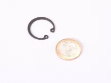 Seegerring 23 mm inner (in Bohrung)