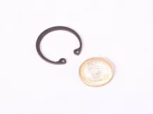 Seegerring 29 mm inner (in Bohrung)