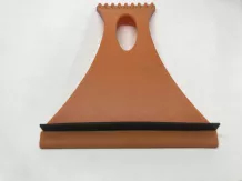 szerszám jégkaparó (műanyag)