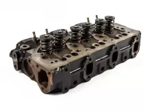 Yanmar 3TNC78 cylinder head, used