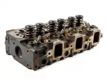 Yanmar 3TNS82 cylinder head, used