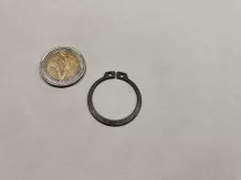 zégergyűrű 27 mm külső (tengelyre)