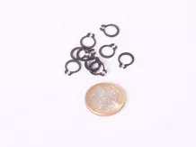 zégergyűrű 8 mm külső (tengelyre)